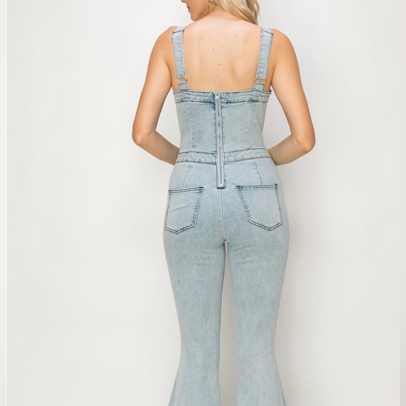 Bellbottom Denim Jumpsuit Lt. Wash - Picture 2 of 3